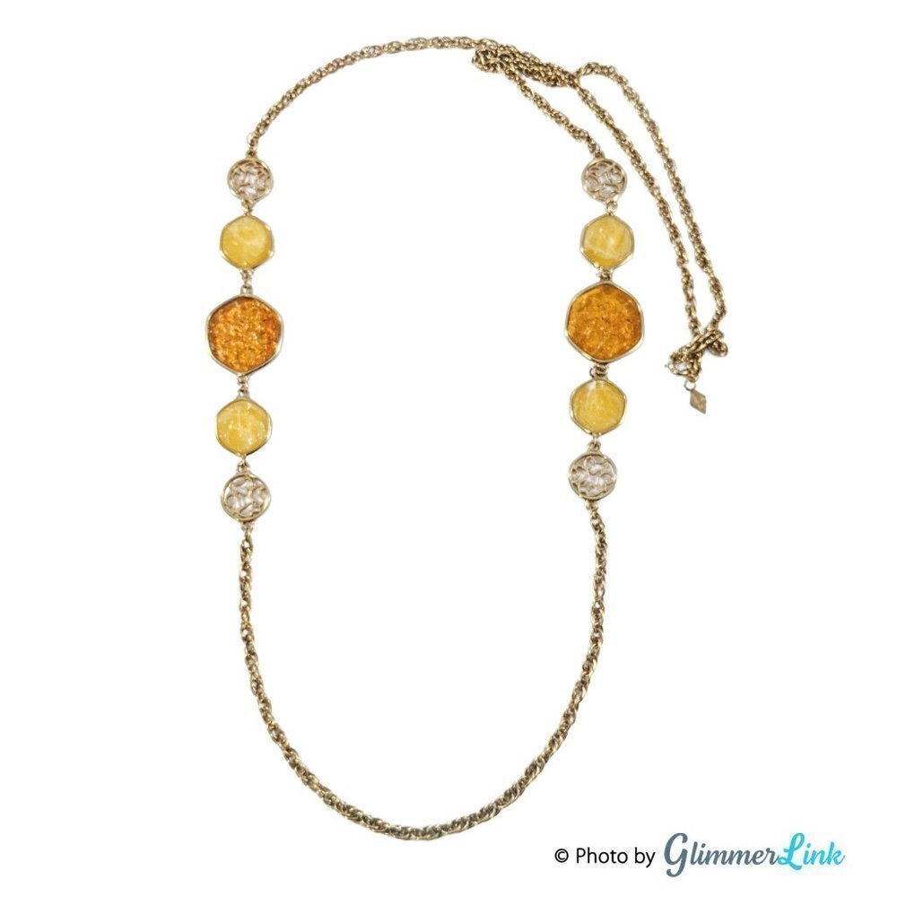 Vintage Sarah Coventry Single Strand Taste of Honey Necklace